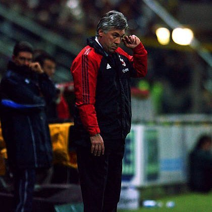 开云体育-米兰发布安切洛蒂老照片|AC米兰|ac米兰_新浪新闻